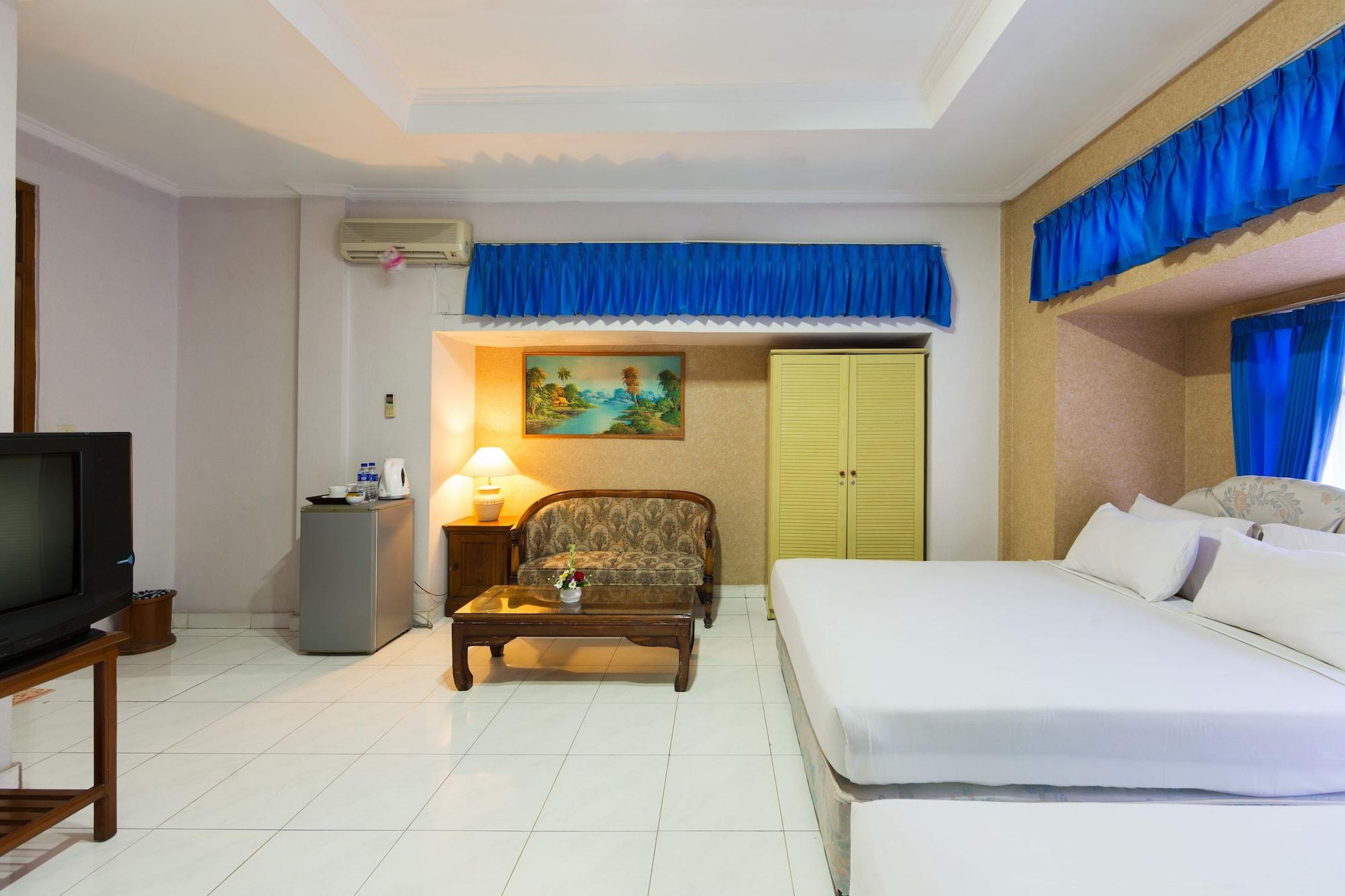 Oyo 3134 Puri Tamu Hotel Jimbaran Екстериор снимка
