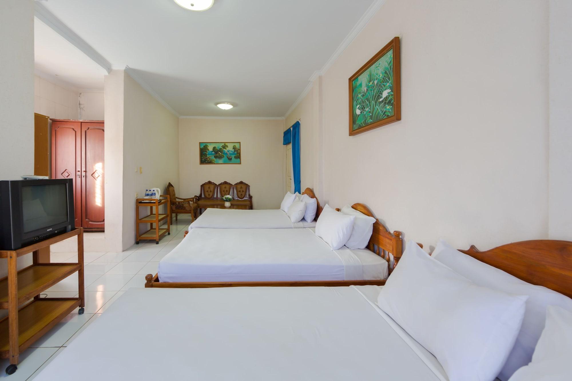 Oyo 3134 Puri Tamu Hotel Jimbaran Екстериор снимка