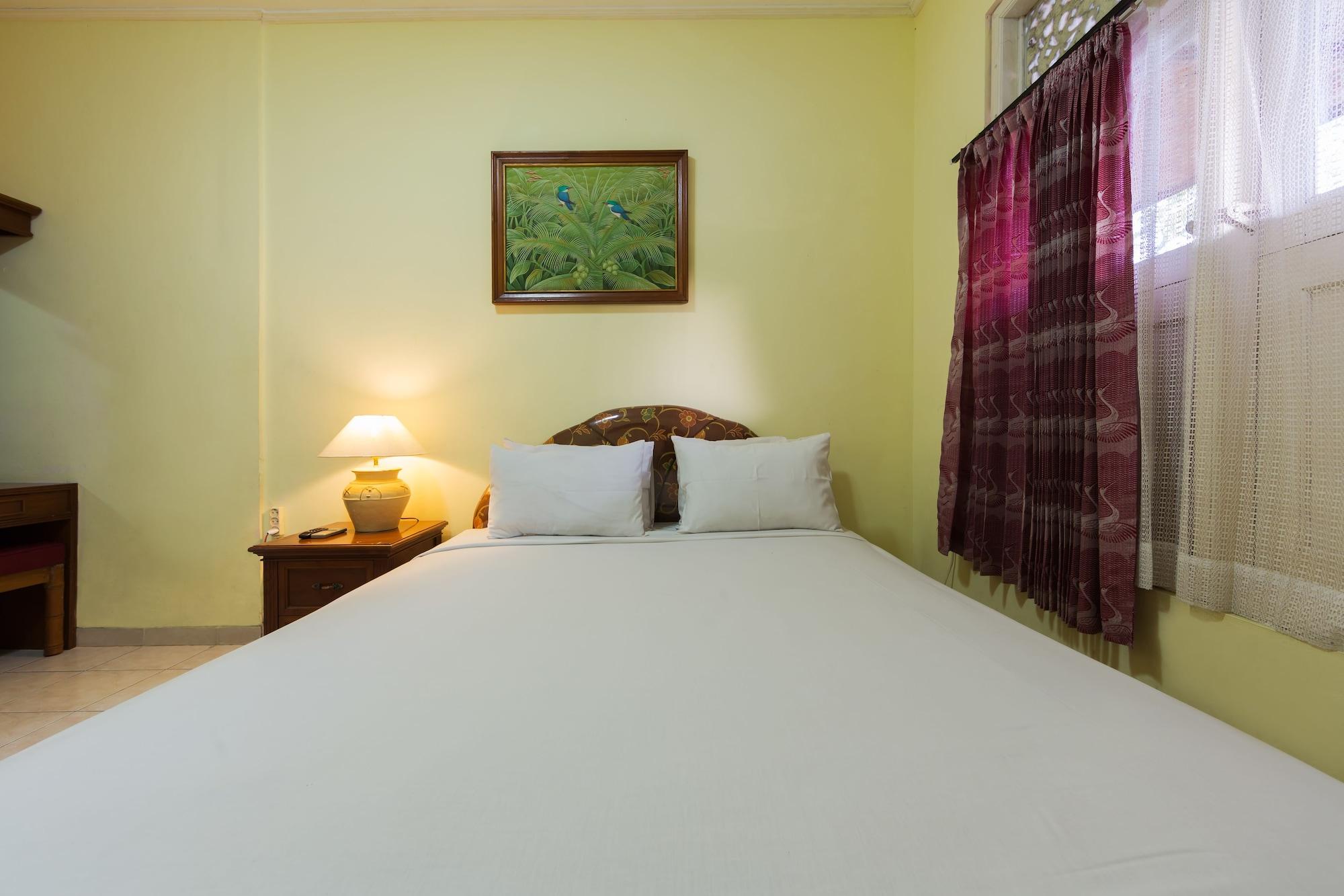 Oyo 3134 Puri Tamu Hotel Jimbaran Екстериор снимка