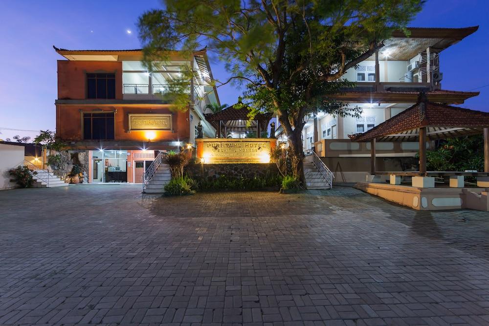 Oyo 3134 Puri Tamu Hotel Jimbaran Екстериор снимка