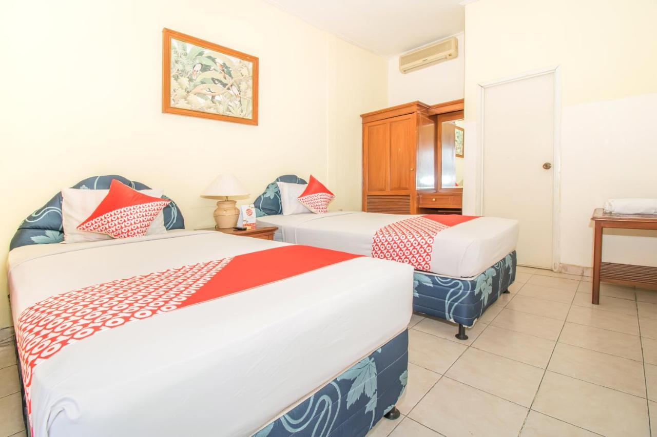 Oyo 3134 Puri Tamu Hotel Jimbaran Екстериор снимка