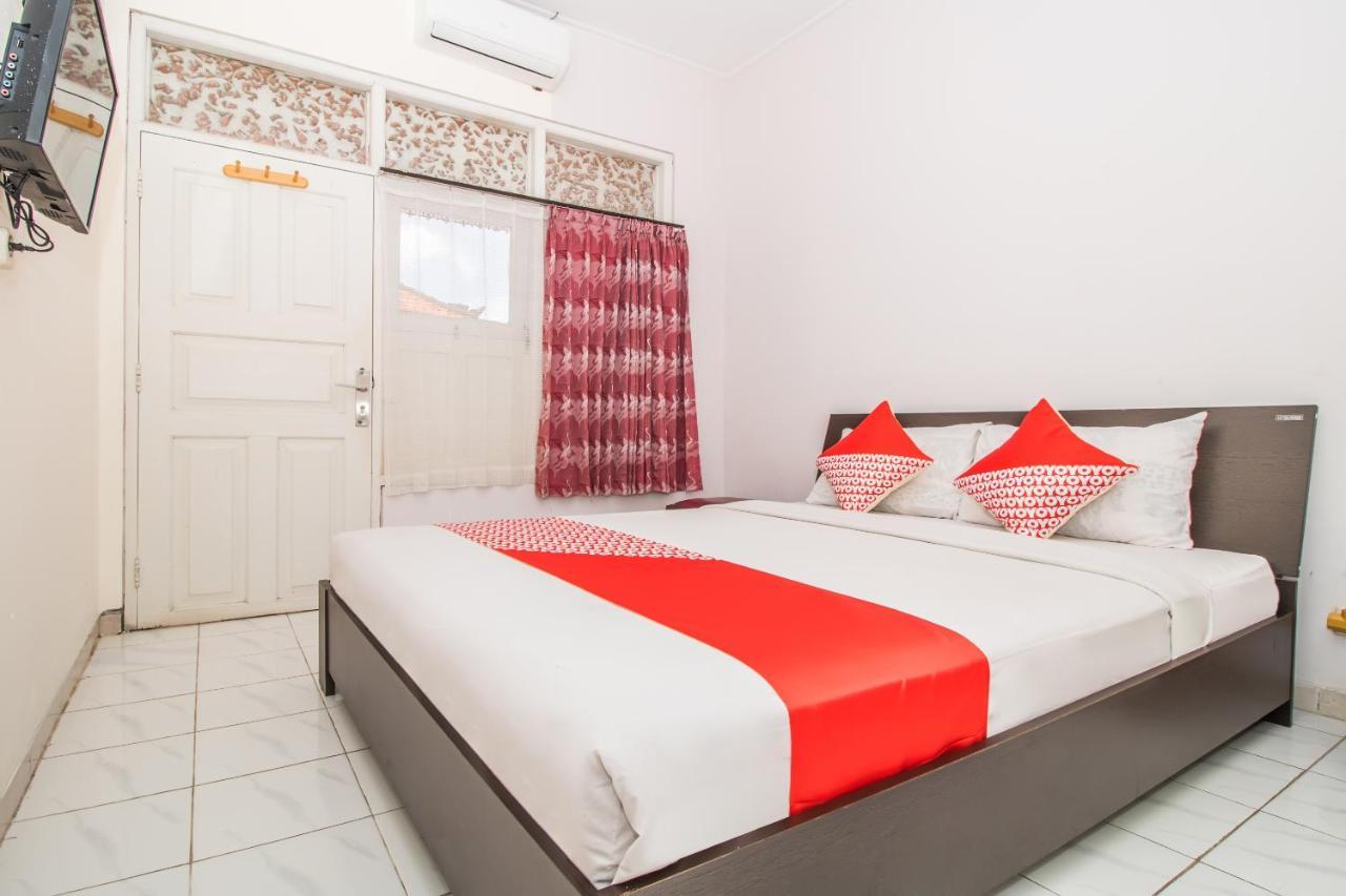 Oyo 3134 Puri Tamu Hotel Jimbaran Екстериор снимка